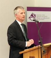 Leaders to give free talk on Gaelic in education