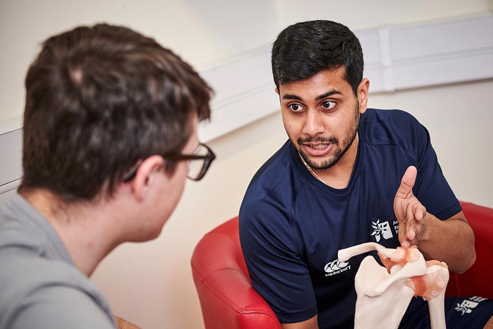 Perth College UHI has opened a Sports Therapy Clinic at its Academy of Sport and Wellbeing. The new clinic is staffed by four qualified sports therapists.