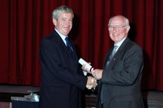 TO'Shea receives award from Colin MacKay