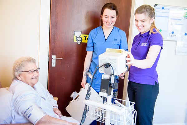 Foundation Apprenticeships Social Services and Healthcare Foundation Apprenticeships Social Services and Healthcare