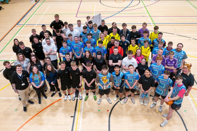 Large group of sporting students at UHI Varsity 2025, organised by Highlands and Islands Students’ Association.