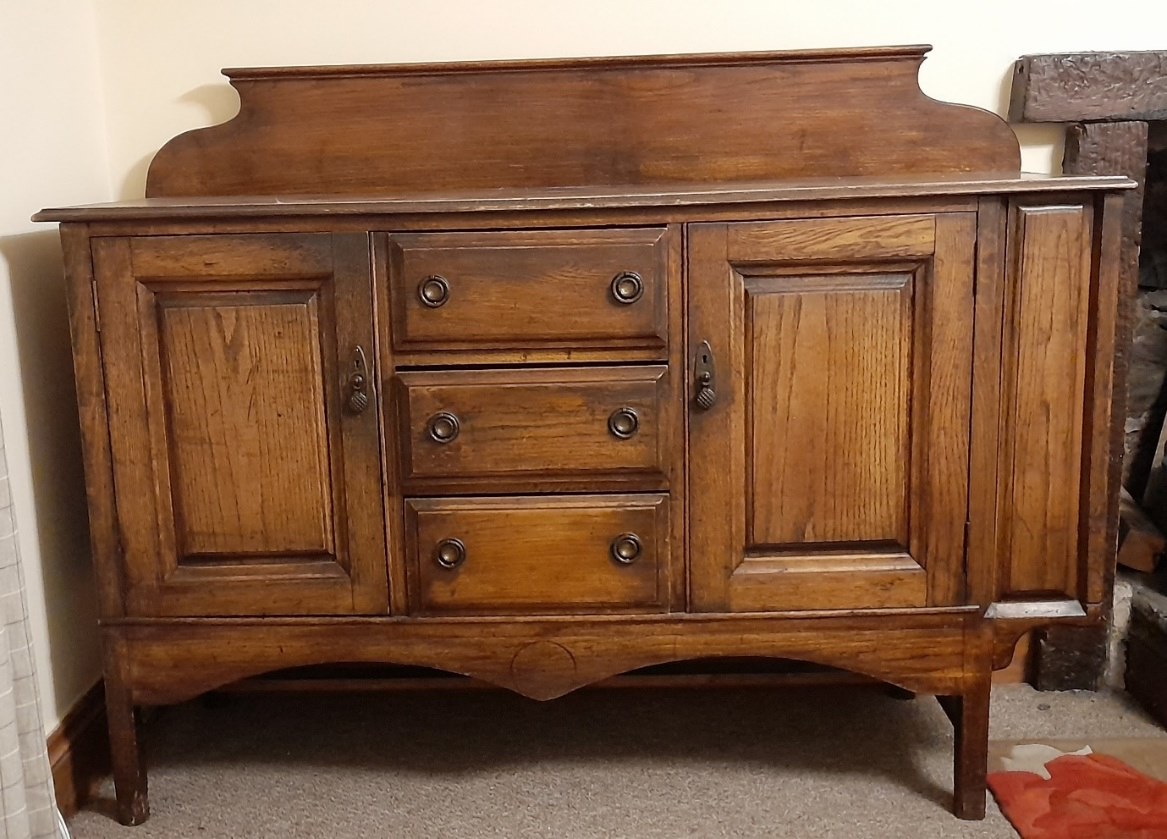 2022 Freds Sideboard