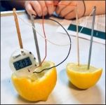 A lemon battery